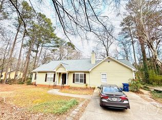 114 1/2 Greenbrier Way, Athens, GA 30605
