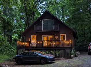 110 Furnifold St, Morganton, NC 28655