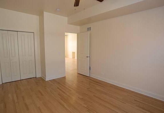 5th image of 1010 W Sunnyside Ave