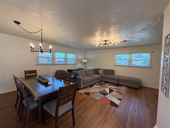 5th image of 4308 47th St