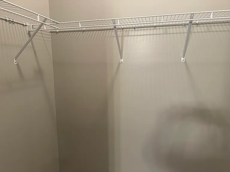 943 Erika Ln — Photo 17