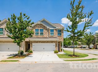 548 Trickum Hill Dr, Lawrenceville, GA 30044