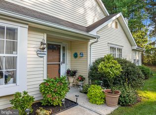14 Skylark Ln, Lakewood, NJ 08701