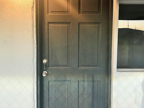 2nd image of 375 W 33rd St Unit C