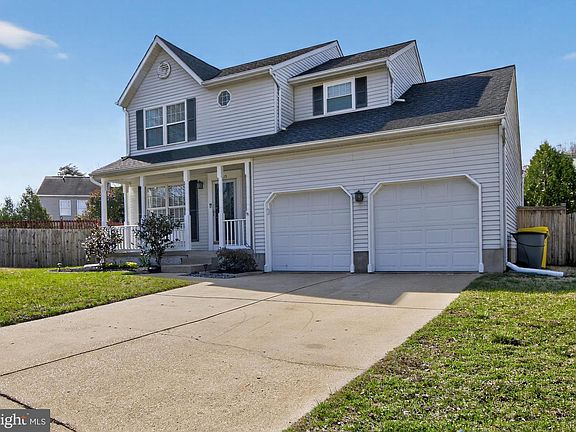 2nd image of 8013 Pink Lily Ct