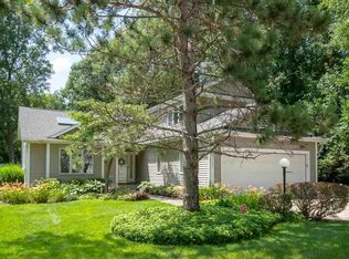 52641 Westgate Dr, South Bend, IN