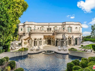 1091 Laurel Way, Beverly Hills, CA, 90210