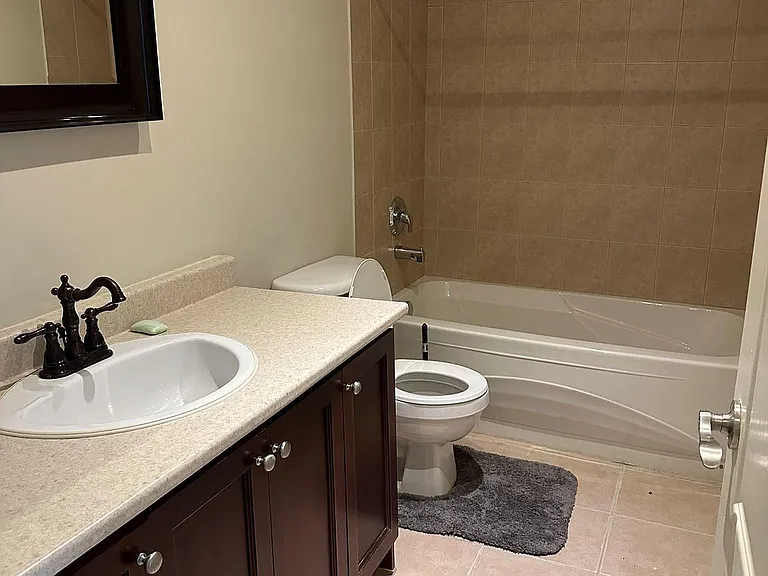 76 Horsham Ave — Photo 33