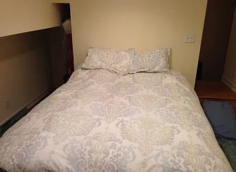 Rented by Peter Meskouris LREB