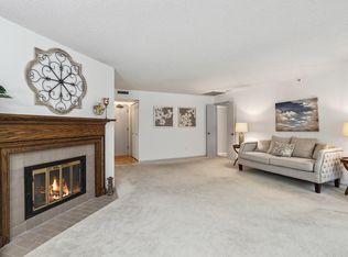 14601 Atrium Way APT 329, Minnetonka, MN 55345