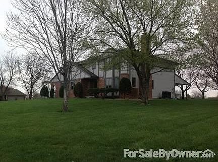 Large Yard
						:
						Spacious lot with privacy... Mature trees provide room to roam for the kids !