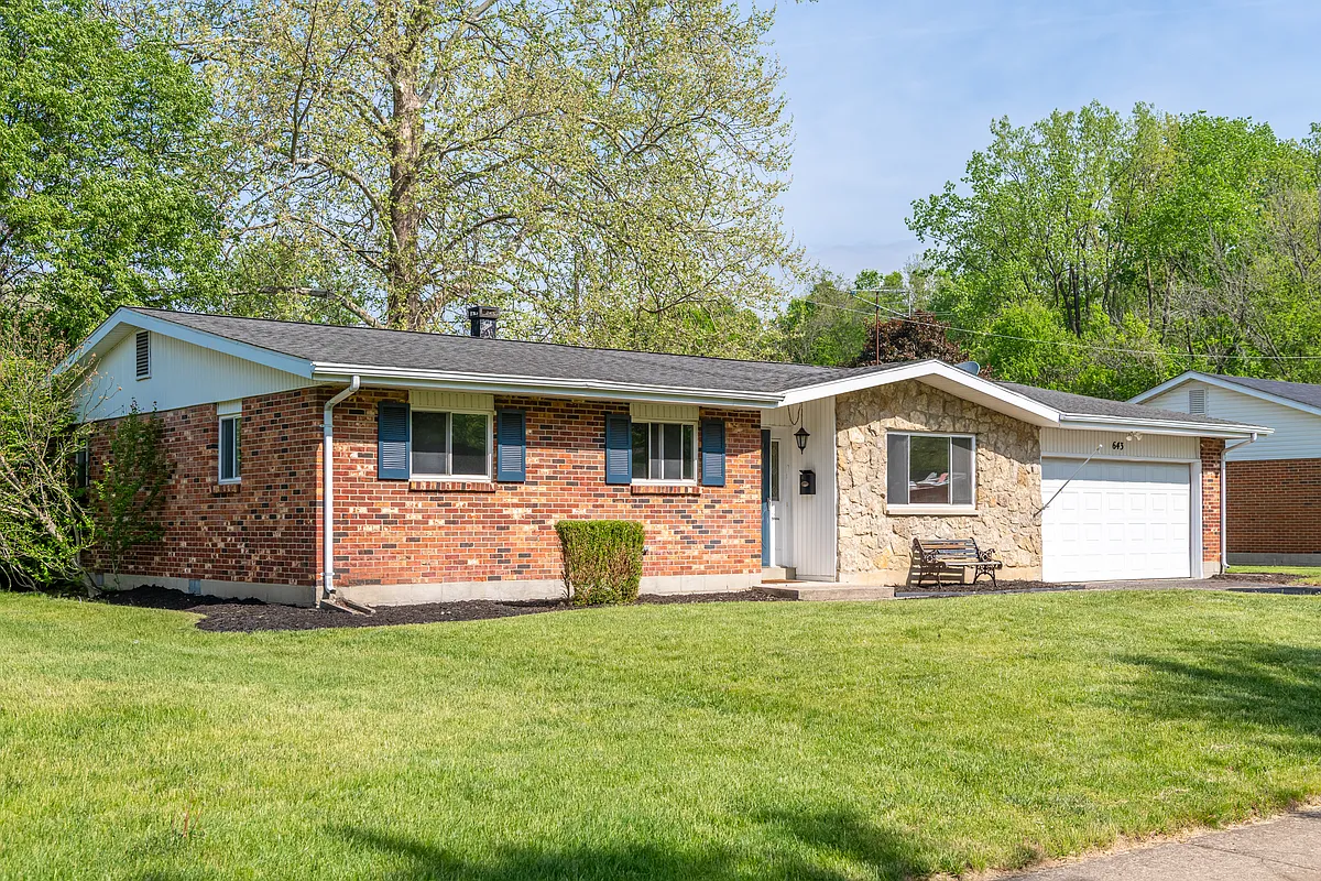 Building Photo - 643 Fredericksburg Dr