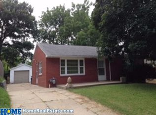 1845 Dakota St, Lincoln, NE 68502