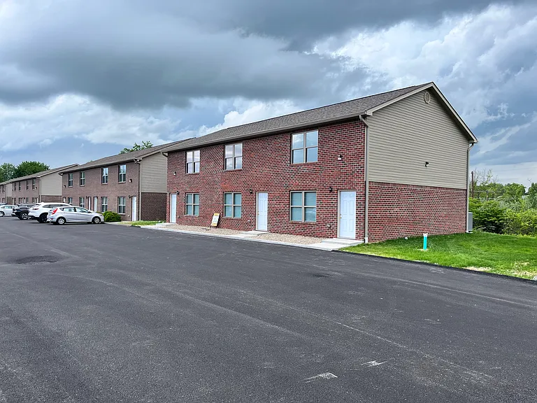 Faith Court Townhomes — Photo 1