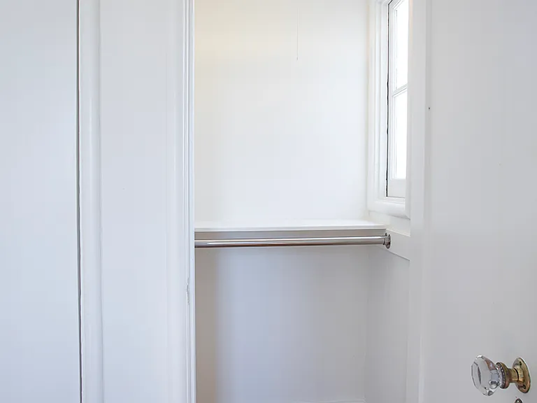 937 E California Blvd #4 — Photo 10