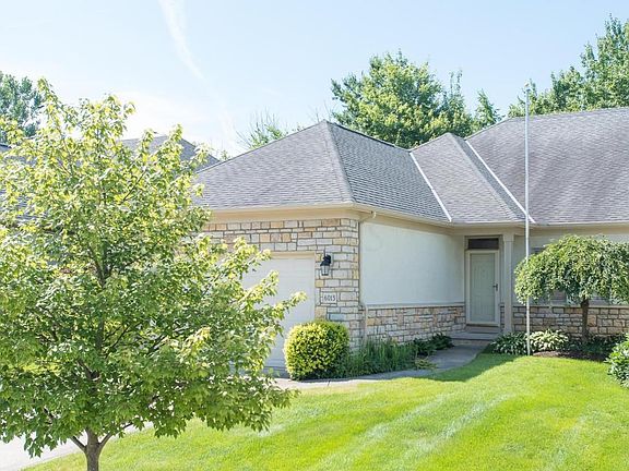 3rd image of 6013 McNaughten Grove Ln