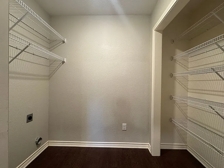 Amberwood Townhomes — Photo 19