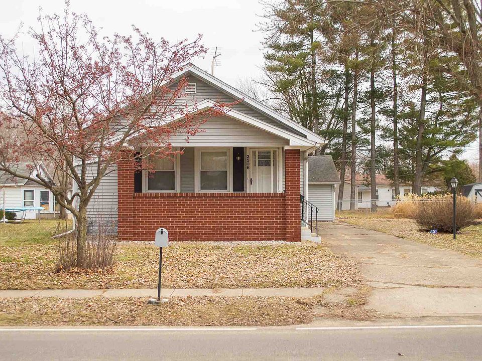 1st image of 2506 Pleasant Plain Ave