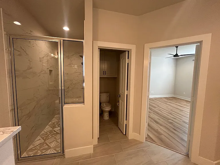 1713 Fabian Dr — Photo 11