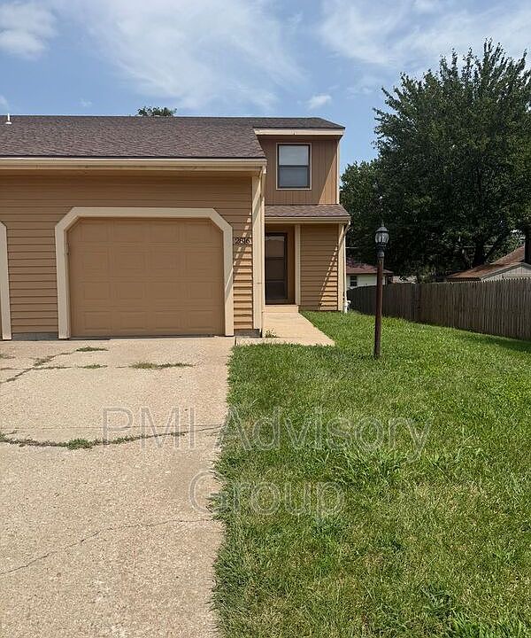 1st image of 2816 SW Westport Plaza Dr