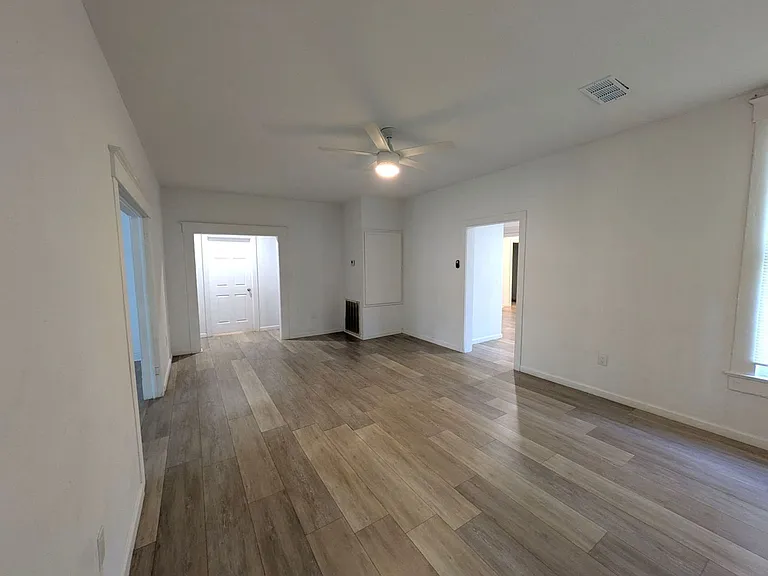1420 Live Oak Ave — Photo 8