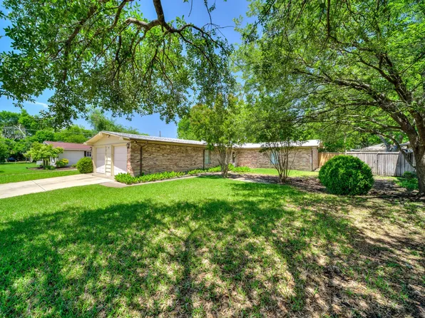 744 Greenhaven Dr, Richardson, TX 75080