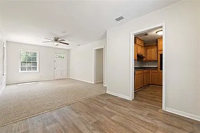 3 bed, 1.5 bath, 1486 sqft, $1,450 — Photo 4