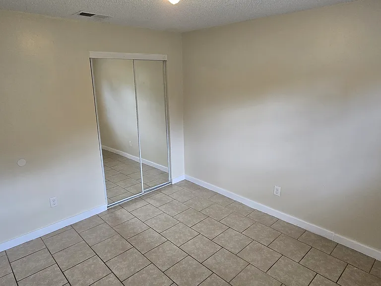 2519 7th Ave E #2519 — Photo 14