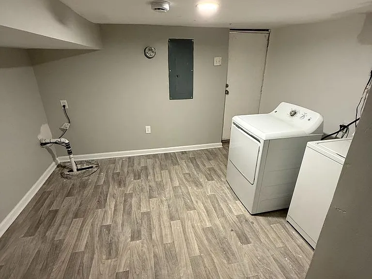 3704 W Belvedere Ave — Photo 9