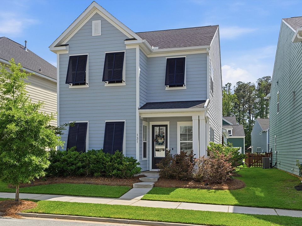 1st image of 131 Trumpet Vine Dr