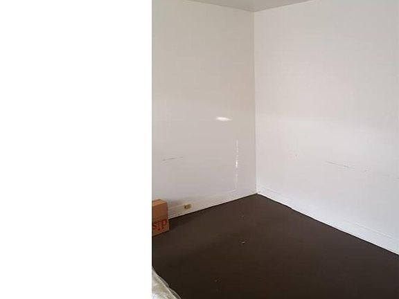 3rd image of 3637 N 18th St #1
