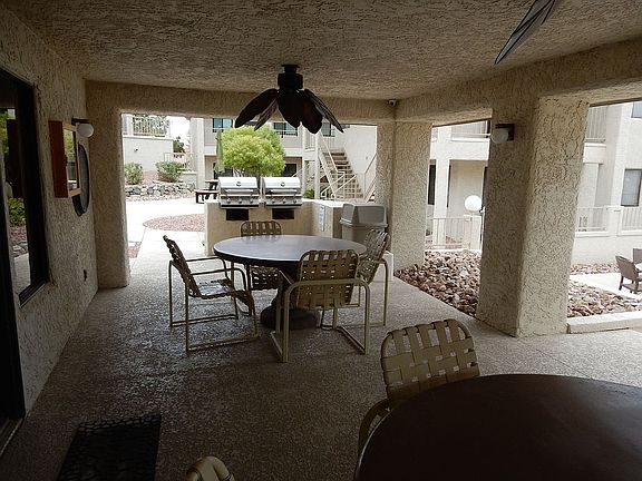 2nd image of 1989 Mesquite Ave Unit 31
