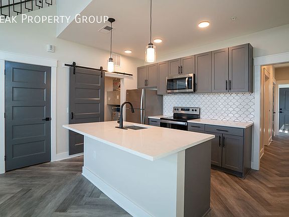 2nd image of 534 E Rich St APT 21