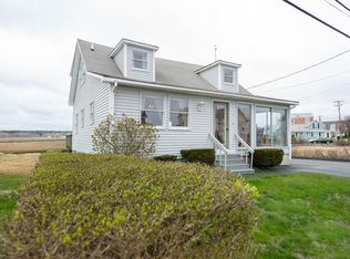 127 Webhannet Dr, Wells, ME 04090