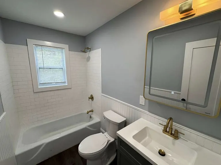 237-241 Quinnipiac Ave #A — Photo 9