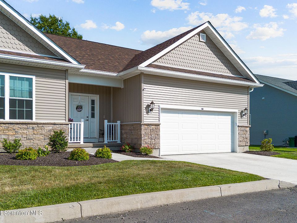 1st image of 104 Normandy Dr