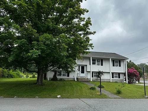 7 Tiffany Dr Photo 1