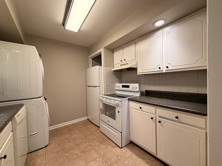 3637 Taliluna Ave #A3 — Photo 7