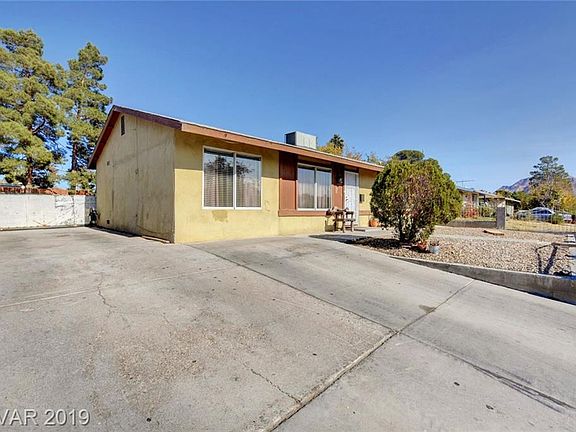 3rd image of 4812 Hot Springs Ave