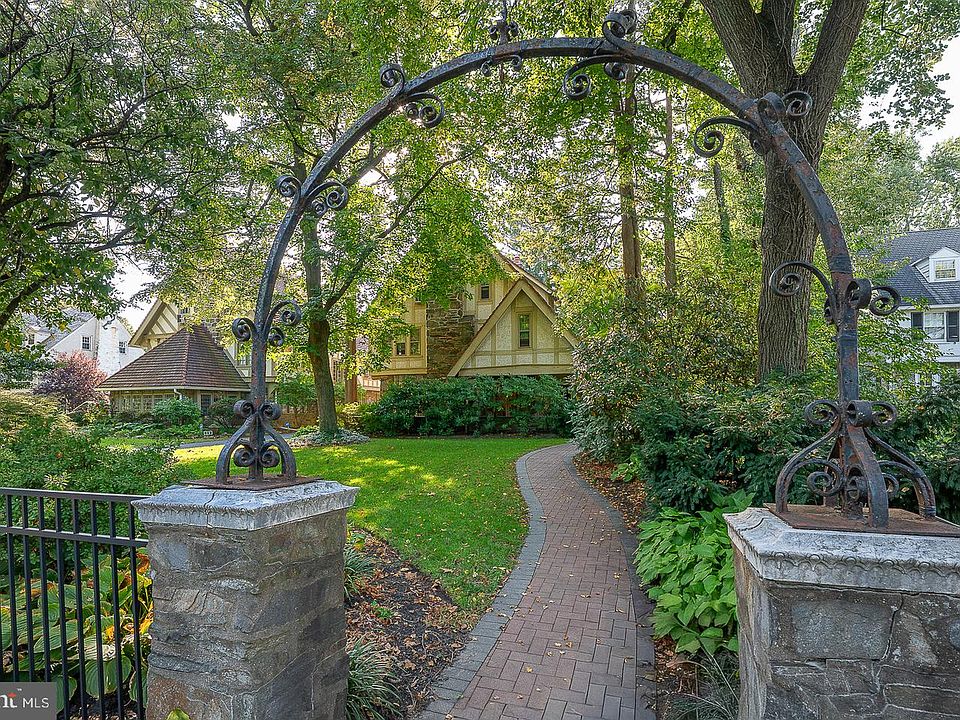 1st image of 16 Merion Rd