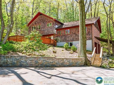 400 Dogwood Ter, Easton, PA, 18040