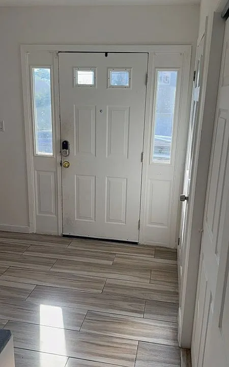 123 Louis Ave