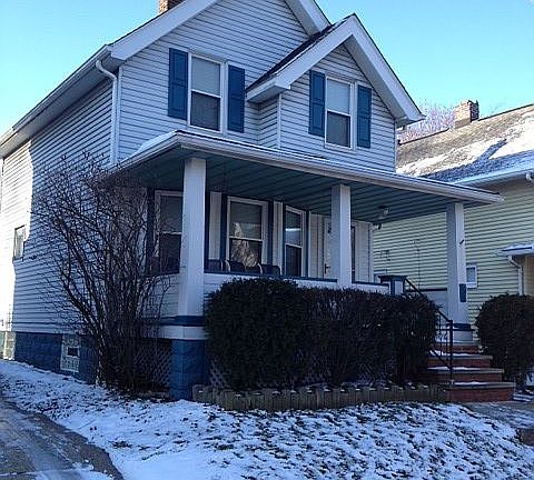 2nd image of 1426 Gridley St