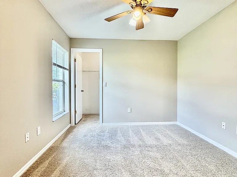 3415 Silver Meadow Way — Photo 31