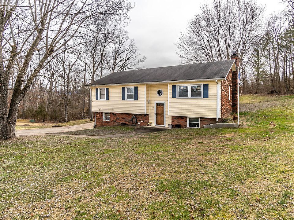 1st image of 135 Forest Hill Dr