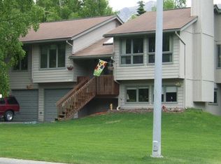 17708 Kiloana Cir, Eagle River, AK 99577