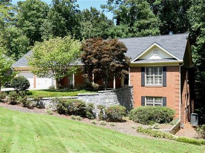 2922 Four Oaks Dr, Dunwoody, GA, 30360