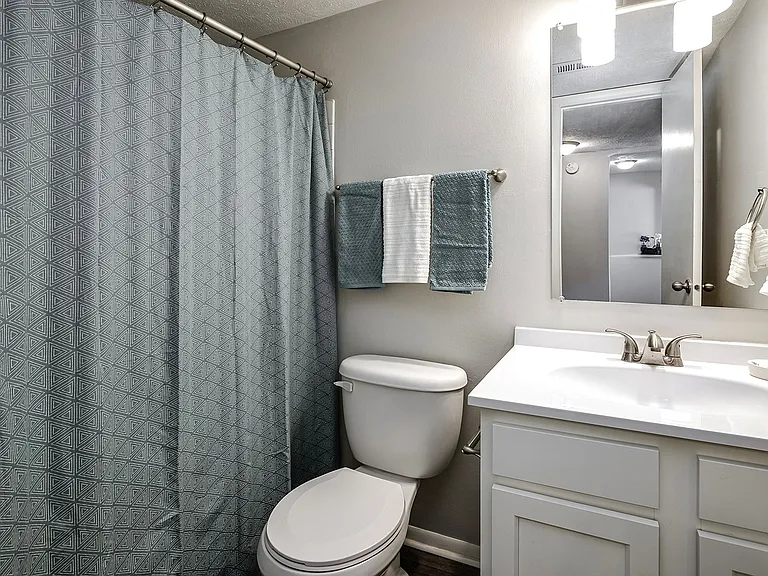 Old Mill Apartments — Photo 10