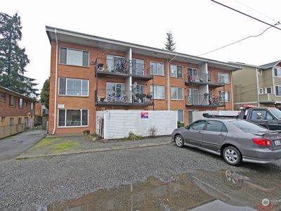 12011 32nd Avenue NE, Seattle, WA, 98125