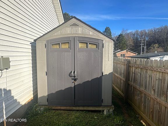 5th image of 6508 Tecoy Quarry Ln NW